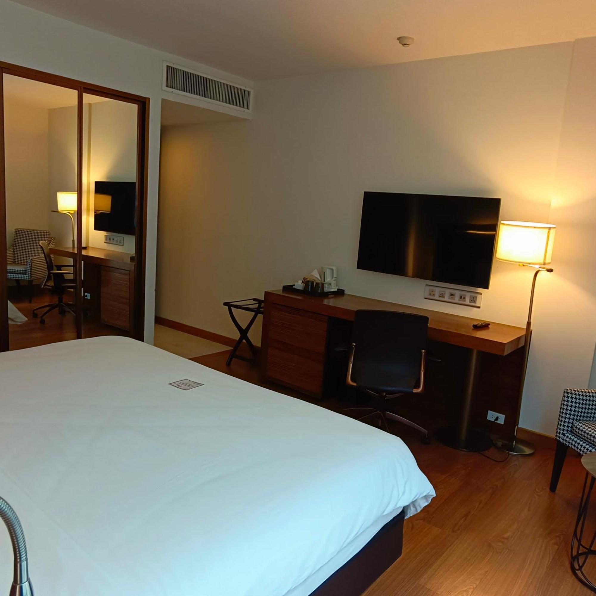 Hotel Sacha's Uno 3*