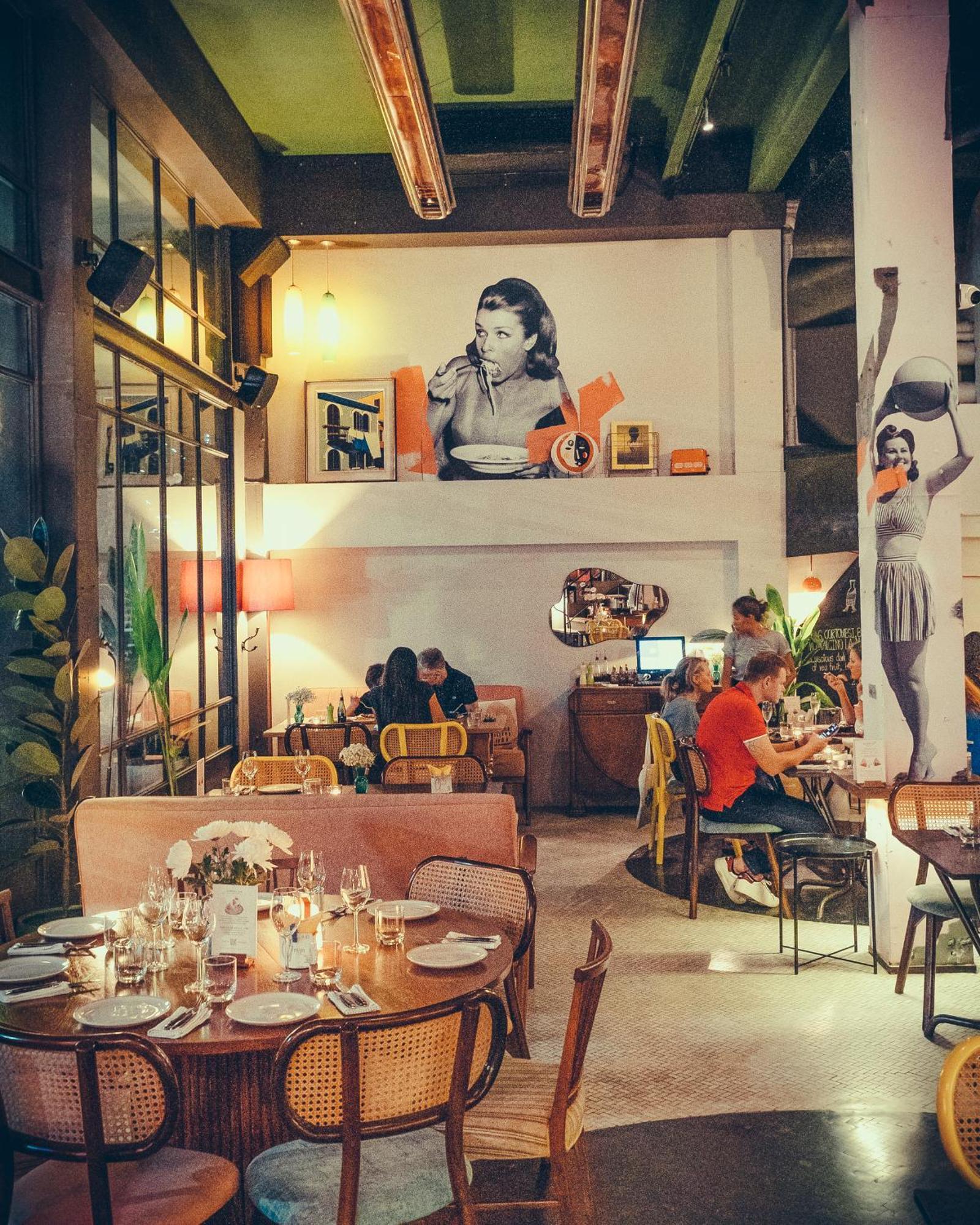 Sacha's Uno Bangkok