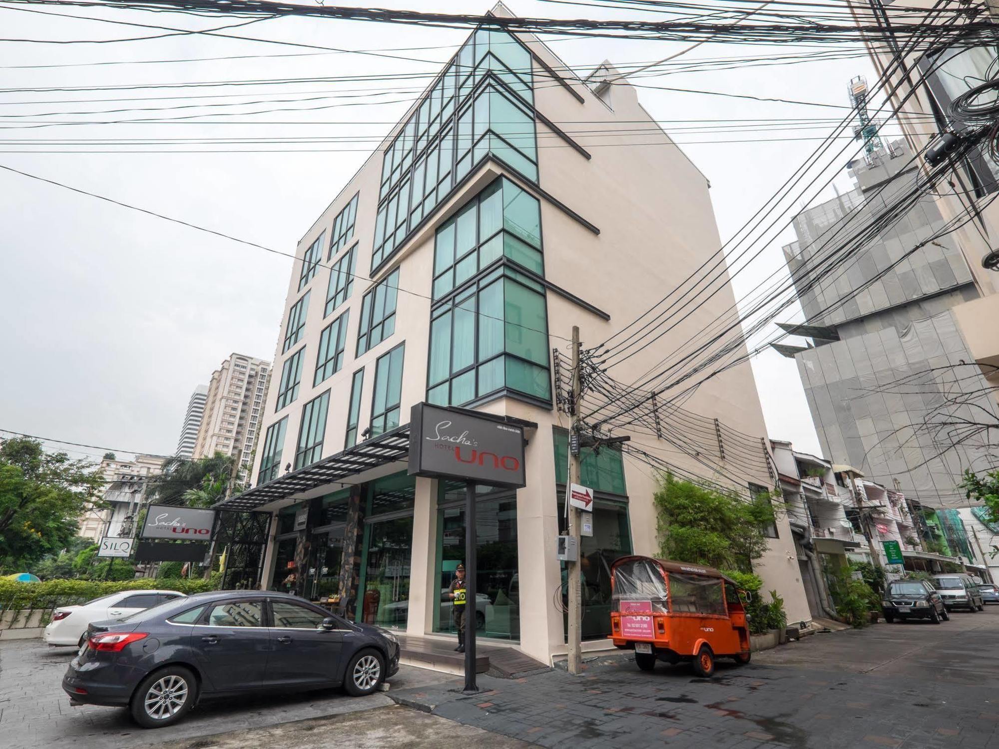 Sacha's Uno Sha 3* Bangkok